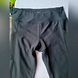 Mondetta Black Mesh Leggings with Mesh  Pockets Size Medium